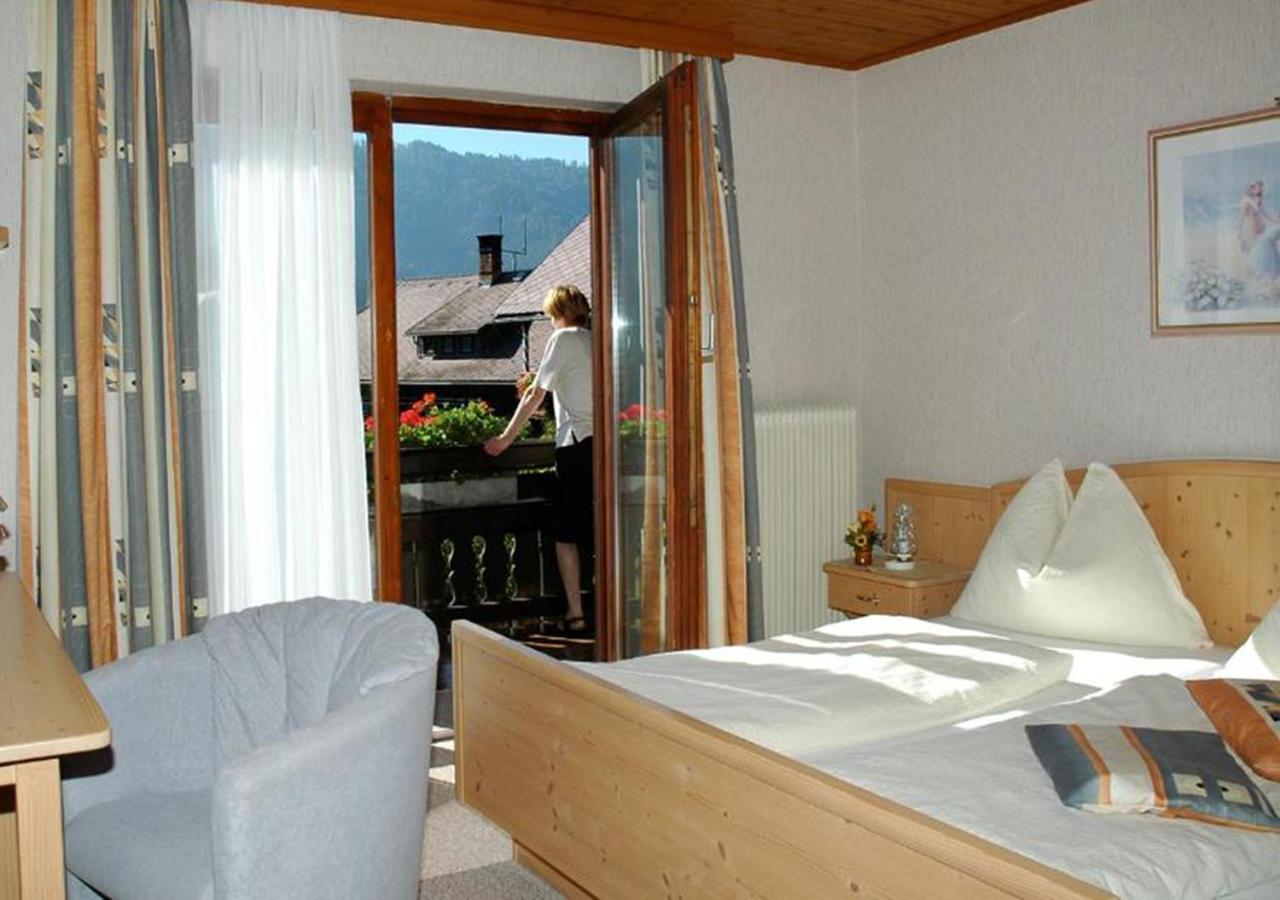 Pension & Ferienwohnung Sonnleiten Gnesau Pokoj fotografie