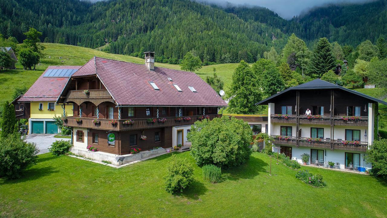 Pension & Ferienwohnung Sonnleiten Gnesau Exteriér fotografie